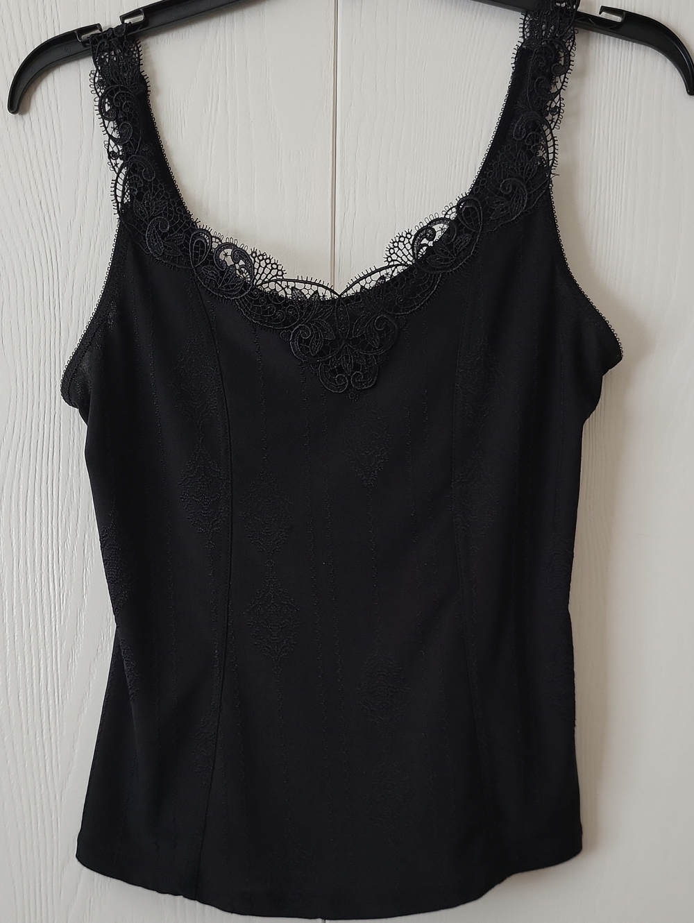 Black Lace-Trim Sleeveless Women’s Top